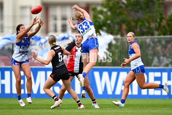 AFLW 2025 Round 11 - North Melbourne v St Kilda - A-64195478