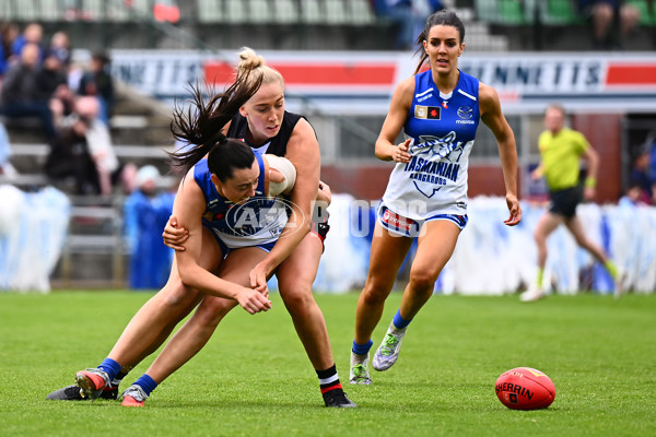 AFLW 2025 Round 11 - North Melbourne v St Kilda - A-64195479