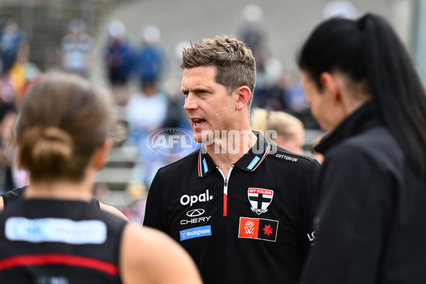 AFLW 2025 Round 11 - North Melbourne v St Kilda - A-64195483