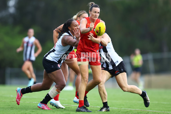 AFLW 2025 Round 11 - Gold Coast v Collingwood - A-64195485