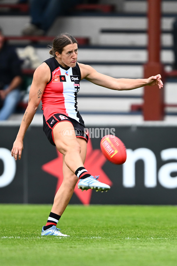AFLW 2025 Round 11 - North Melbourne v St Kilda - A-64195497