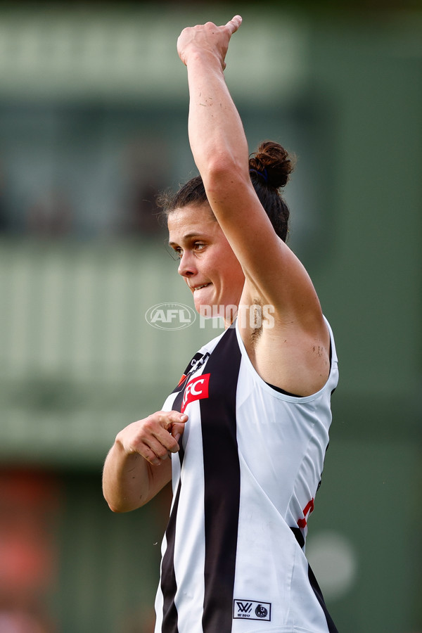AFLW 2025 Round 11 - Gold Coast v Collingwood - A-64197170