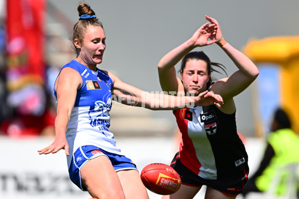 AFLW 2025 Round 11 - North Melbourne v St Kilda - A-64198189