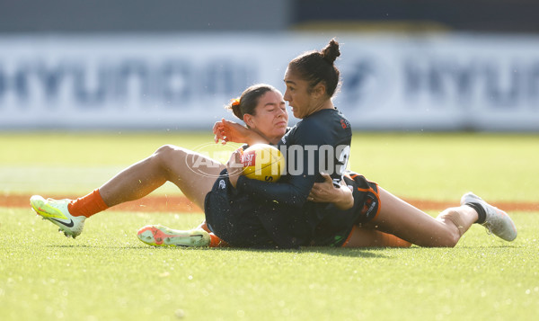 AFLW 2025 Round 11 - Carlton v GWS - A-64198194