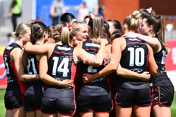 AFLW 2025 Round 11 - North Melbourne v St Kilda - A-64199871