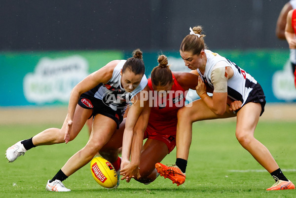 AFLW 2025 Round 11 - Gold Coast v Collingwood - A-64199920