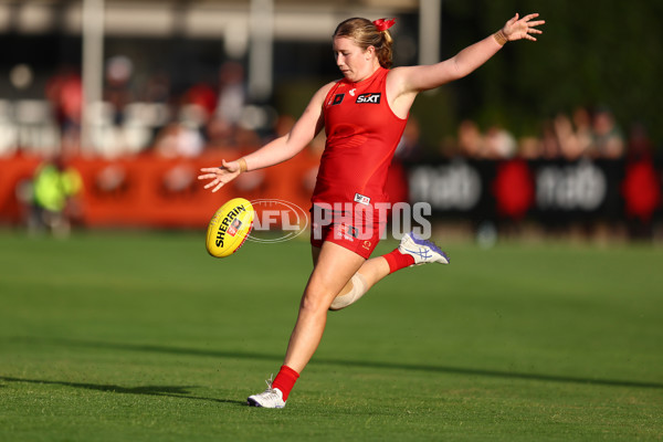 AFLW 2025 Round 11 - Gold Coast v Collingwood - A-64200955