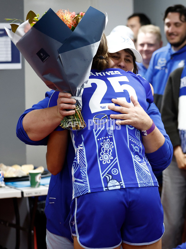 AFLW 2025 Round 12 - Hawthorn v North Melbourne - A-64622092