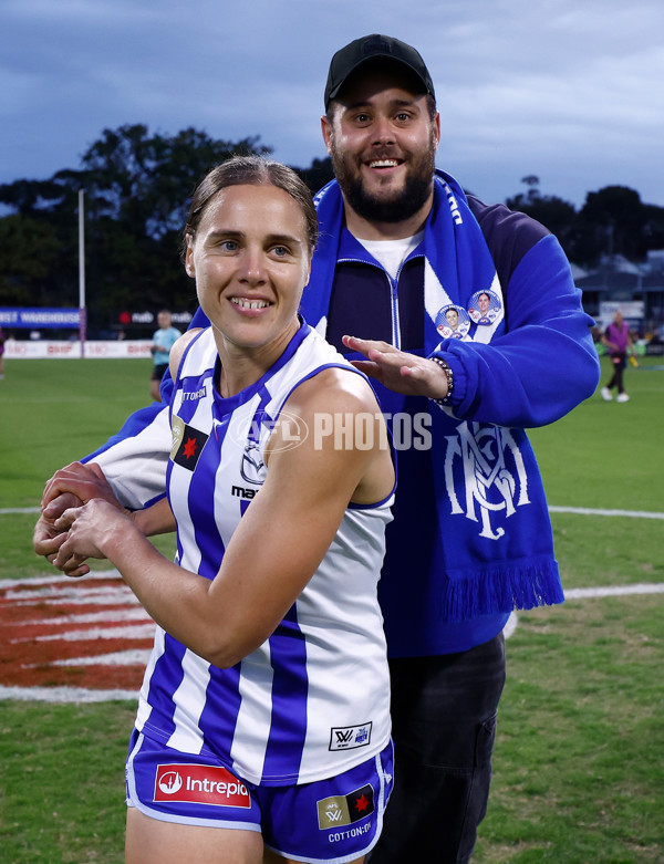 AFLW 2025 Round 12 - Hawthorn v North Melbourne - A-64624098