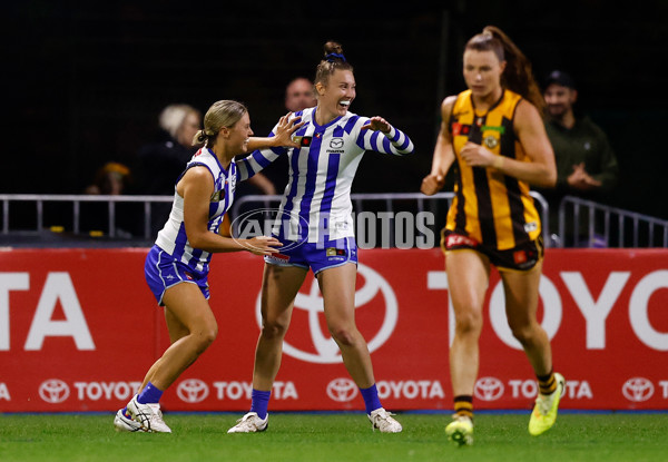 AFLW 2025 Round 12 - Hawthorn v North Melbourne - A-64624824
