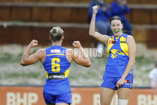 AFLW 2025 Round 12 - West Coast v Carlton - A-64627434