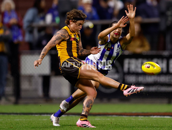 AFLW 2025 Round 12 - Hawthorn v North Melbourne - A-64627461