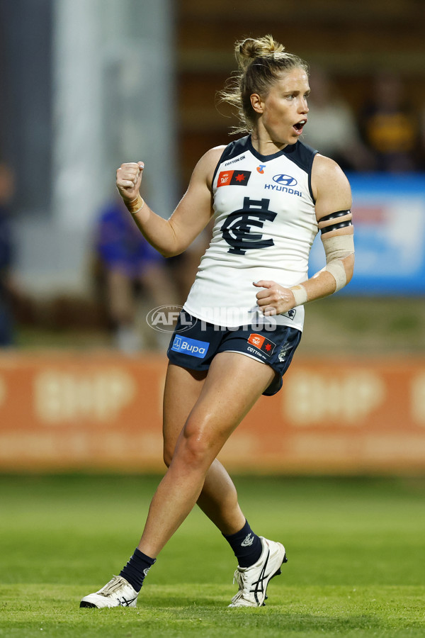 AFLW 2025 Round 12 - West Coast v Carlton - A-64629601