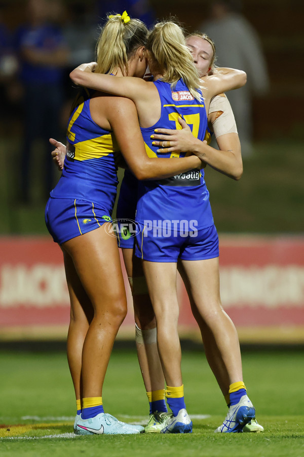 AFLW 2025 Round 12 - West Coast v Carlton - A-64631755