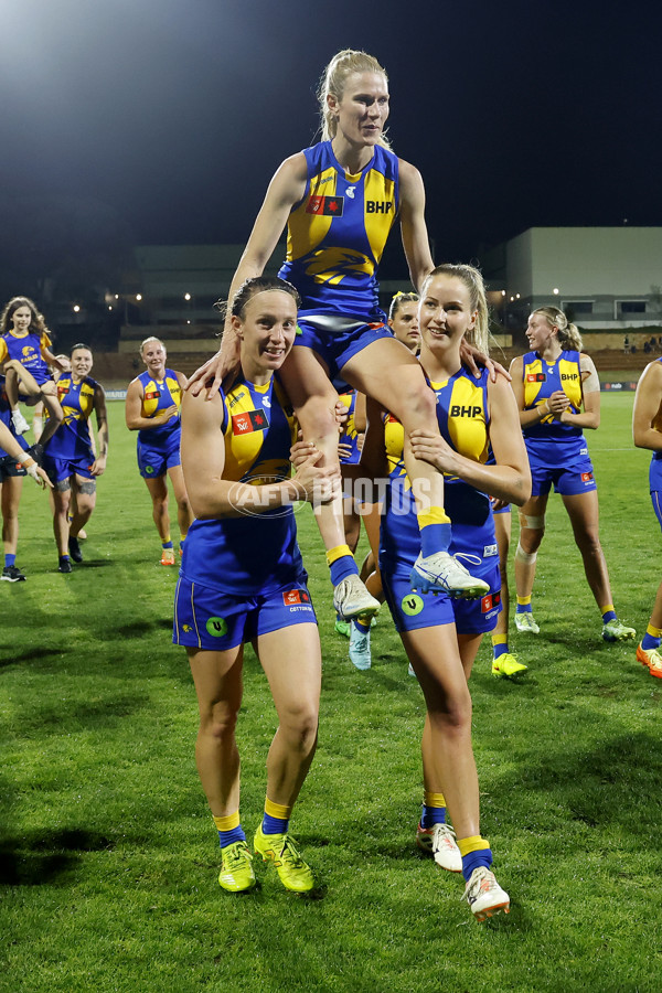 AFLW 2025 Round 12 - West Coast v Carlton - A-64632346