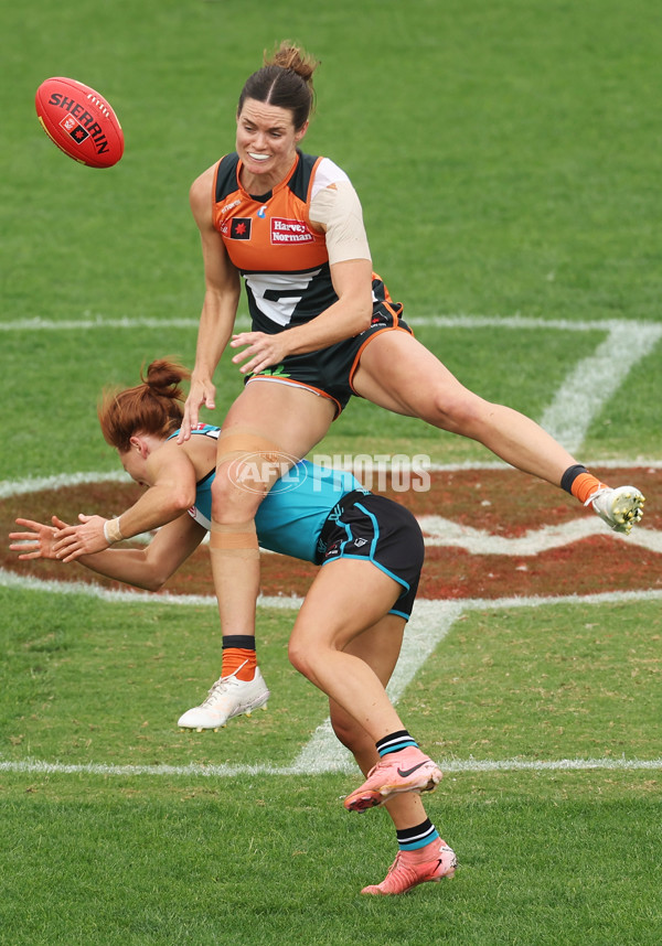 AFLW 2025 Round 12 - GWS v Port Adelaide - A-64635183