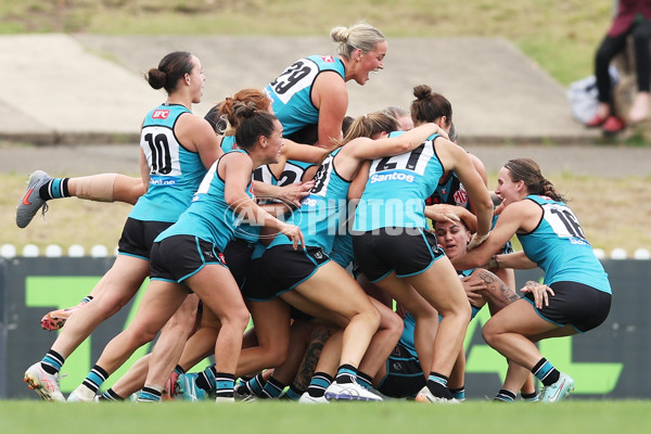 AFLW 2025 Round 12 - GWS v Port Adelaide - A-64637488