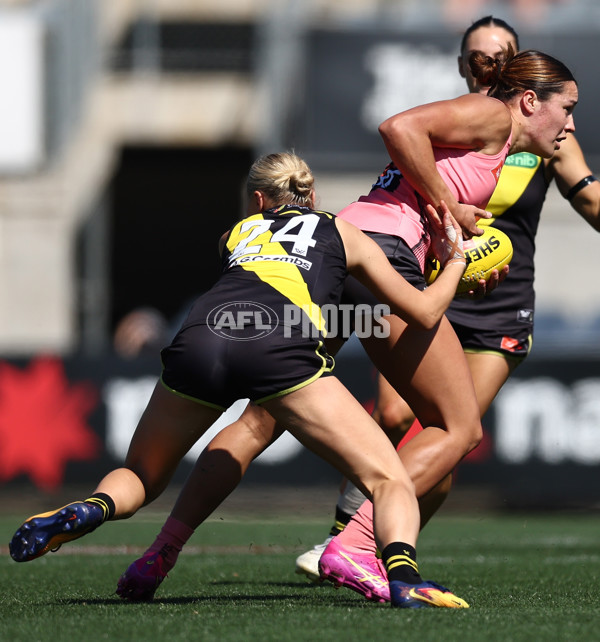 AFLW 2025 Round 12 - Richmond v Gold Coast - A-64637548