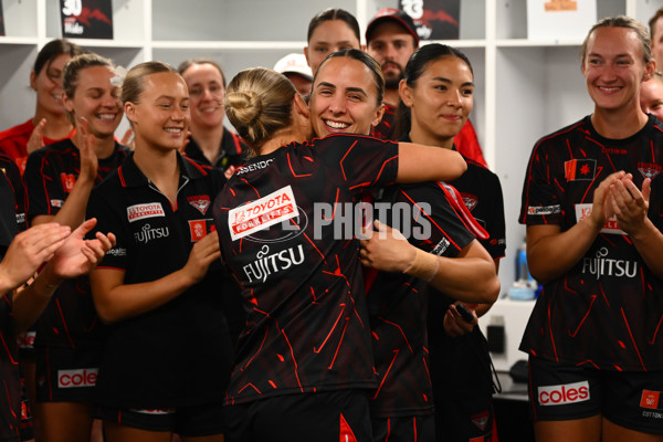 AFLW 2025 Round 12 - Sydney v Essendon - A-64637551