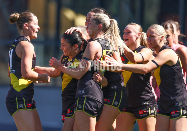 AFLW 2025 Round 12 - Richmond v Gold Coast - A-64637557