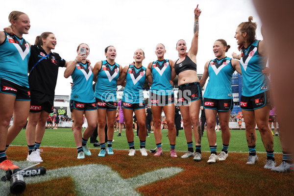 AFLW 2025 Round 12 - GWS v Port Adelaide - A-64637800