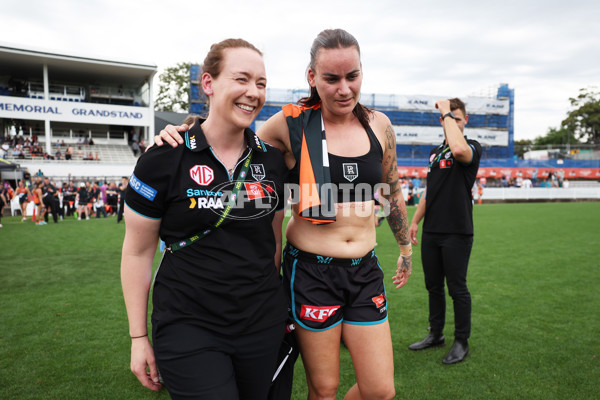 AFLW 2025 Round 12 - GWS v Port Adelaide - A-64637802