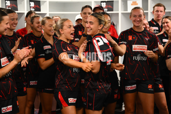 AFLW 2025 Round 12 - Sydney v Essendon - A-64637833