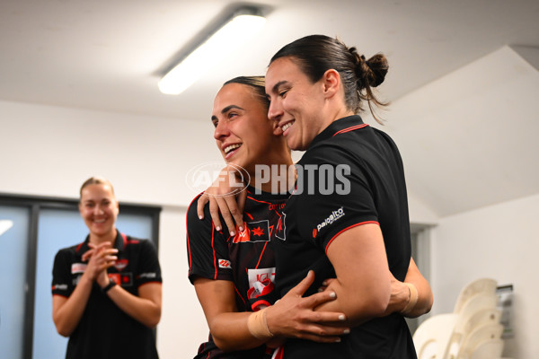 AFLW 2025 Round 12 - Sydney v Essendon - A-64637842