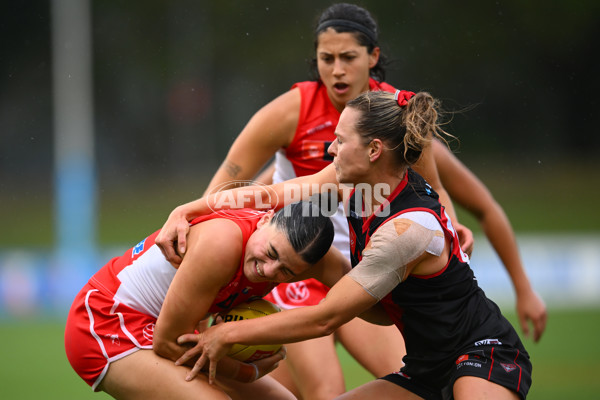 AFLW 2025 Round 12 - Sydney v Essendon - A-64640485