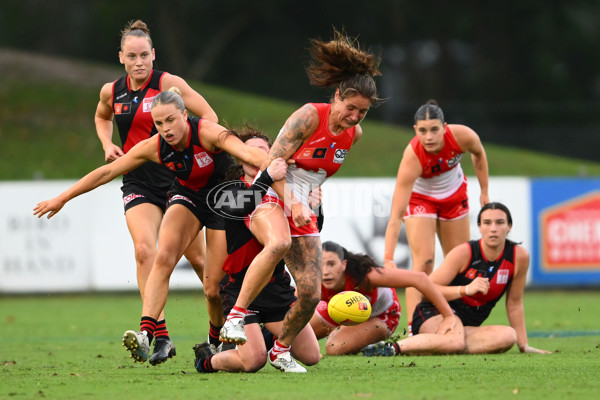 AFLW 2025 Round 12 - Sydney v Essendon - A-64640492