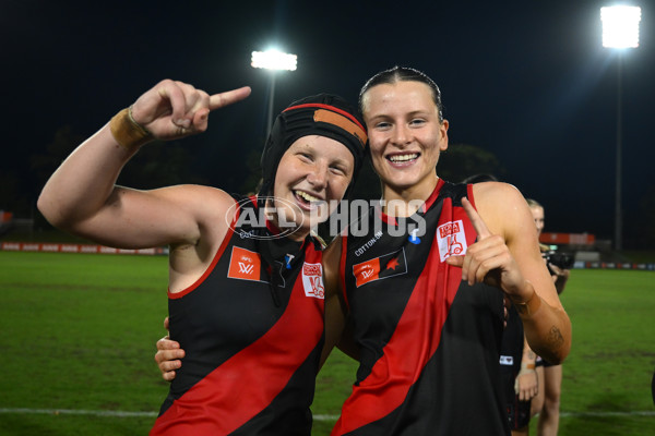 AFLW 2025 Round 12 - Sydney v Essendon - A-64643160