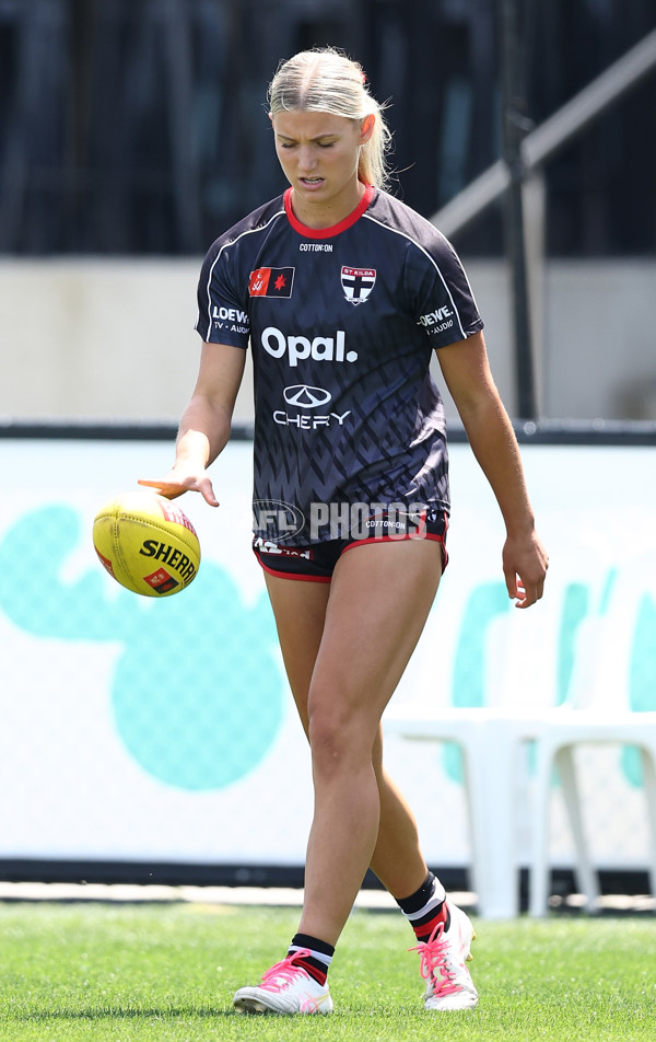 AFLW 2025 Round 12 - St Kilda v Western Bulldogs - A-64651365
