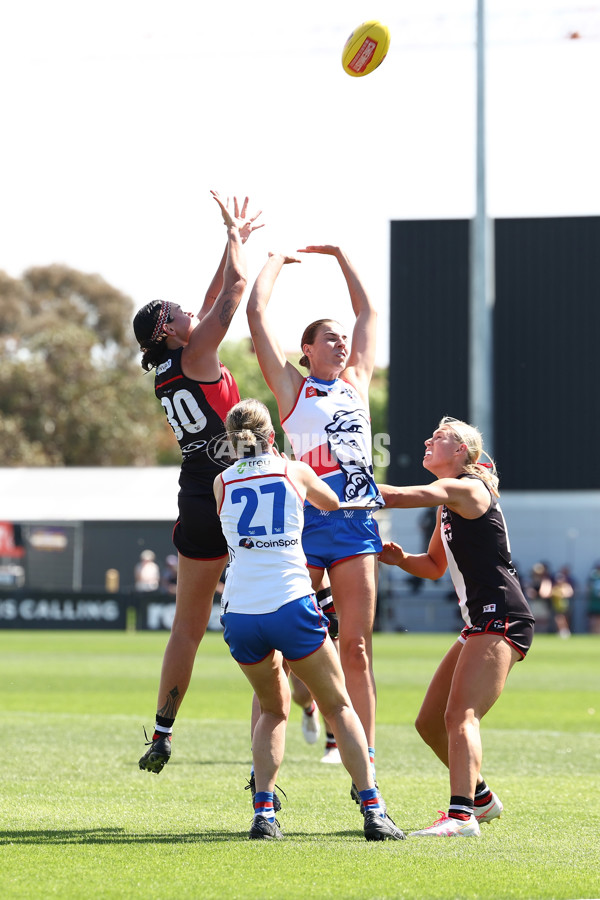 AFLW 2025 Round 12 - St Kilda v Western Bulldogs - A-64652494