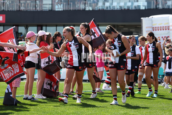 AFLW 2025 Round 12 - St Kilda v Western Bulldogs - A-64653599