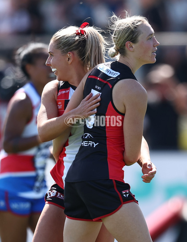 AFLW 2025 Round 12 - St Kilda v Western Bulldogs - A-64654990
