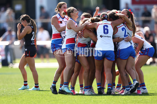 AFLW 2025 Round 12 - St Kilda v Western Bulldogs - A-64655999
