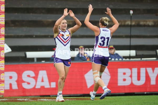 AFLW 2025 Round 12 - Adelaide v Fremantle - A-64656029