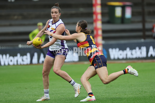AFLW 2025 Round 12 - Adelaide v Fremantle - A-64659297
