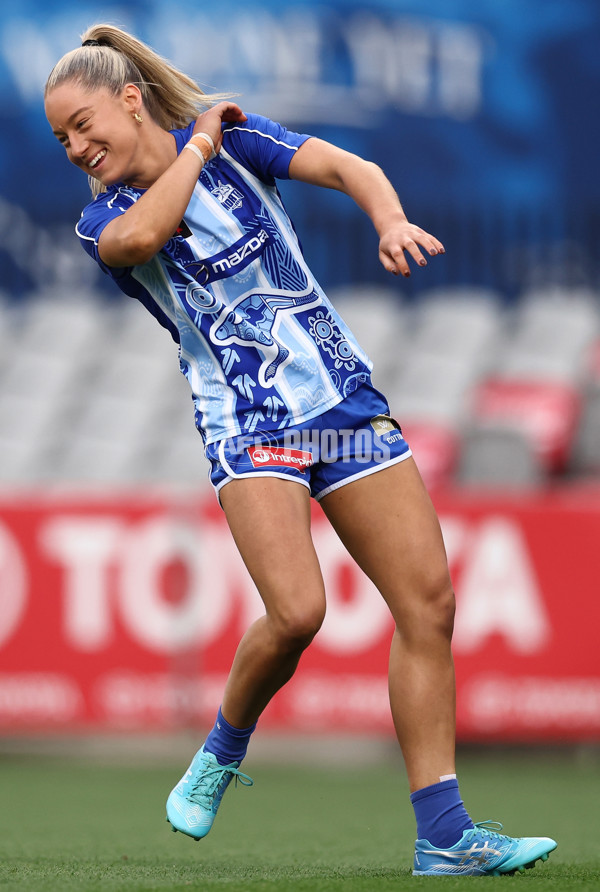 AFLW 2025 First Qualifying Final - North Melbourne v Hawthorn - A-64669972