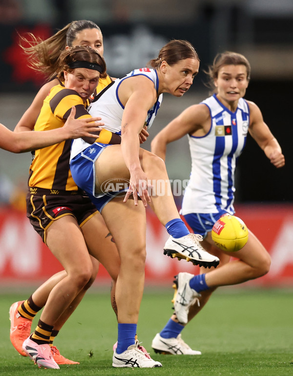 AFLW 2025 First Qualifying Final - North Melbourne v Hawthorn - A-64741142