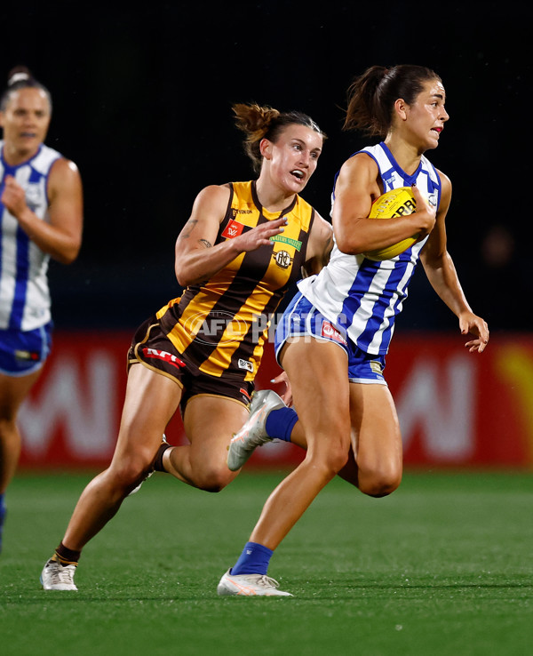 AFLW 2025 First Qualifying Final - North Melbourne v Hawthorn - A-64741195