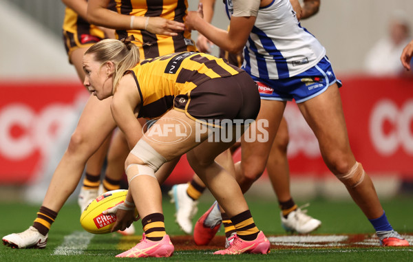 AFLW 2025 First Qualifying Final - North Melbourne v Hawthorn - A-64743089