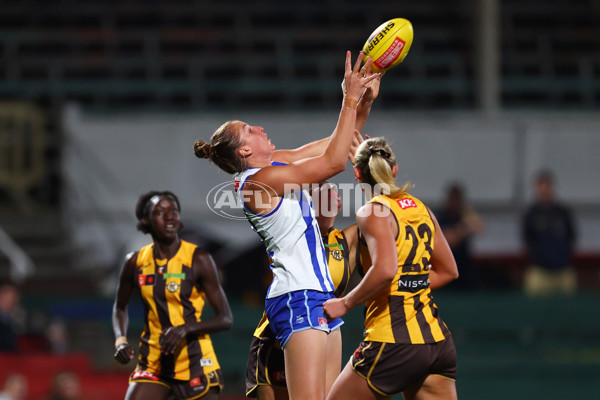 AFLW 2025 First Qualifying Final - North Melbourne v Hawthorn - A-64745805