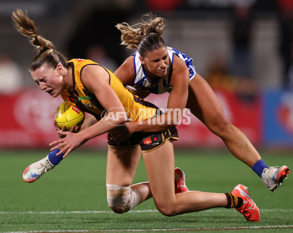 AFLW 2025 First Qualifying Final - North Melbourne v Hawthorn - A-64745814