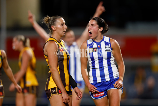 AFLW 2025 First Qualifying Final - North Melbourne v Hawthorn - A-64745922