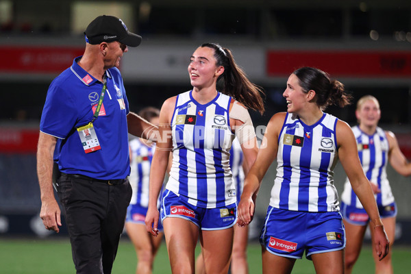 AFLW 2025 First Qualifying Final - North Melbourne v Hawthorn - A-64748071