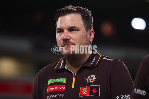 AFLW 2025 First Qualifying Final - North Melbourne v Hawthorn - A-64748075