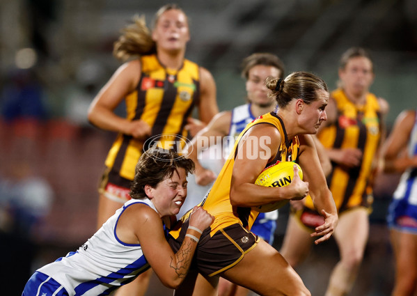 AFLW 2025 First Qualifying Final - North Melbourne v Hawthorn - A-64748480