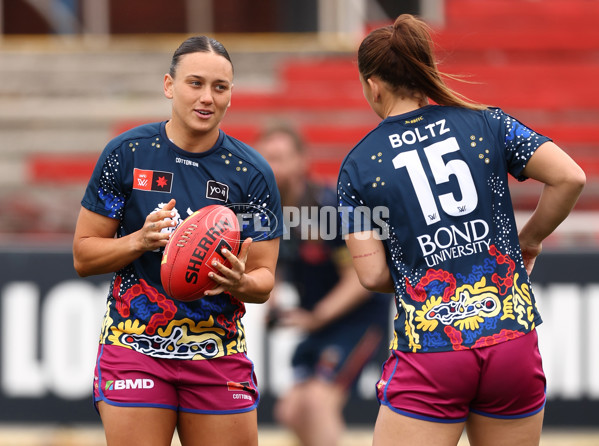 AFLW 2025 Second Qualifying Final - Melbourne v Brisbane - A-64758419