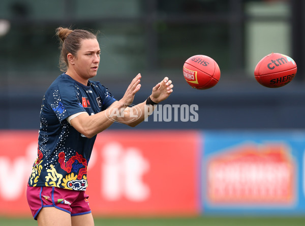 AFLW 2025 Second Qualifying Final - Melbourne v Brisbane - A-64758513